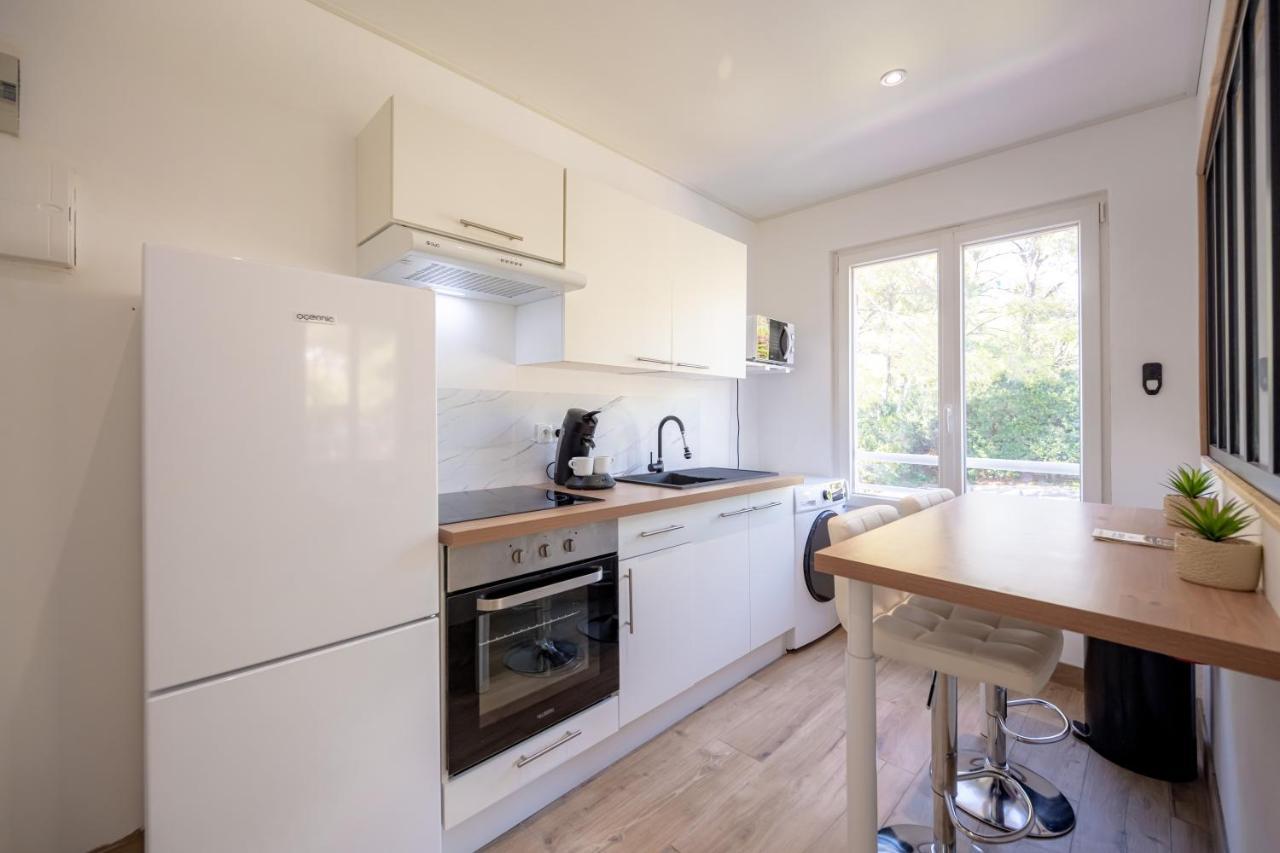 Apartment Bord De Mer, Entierement Equipe